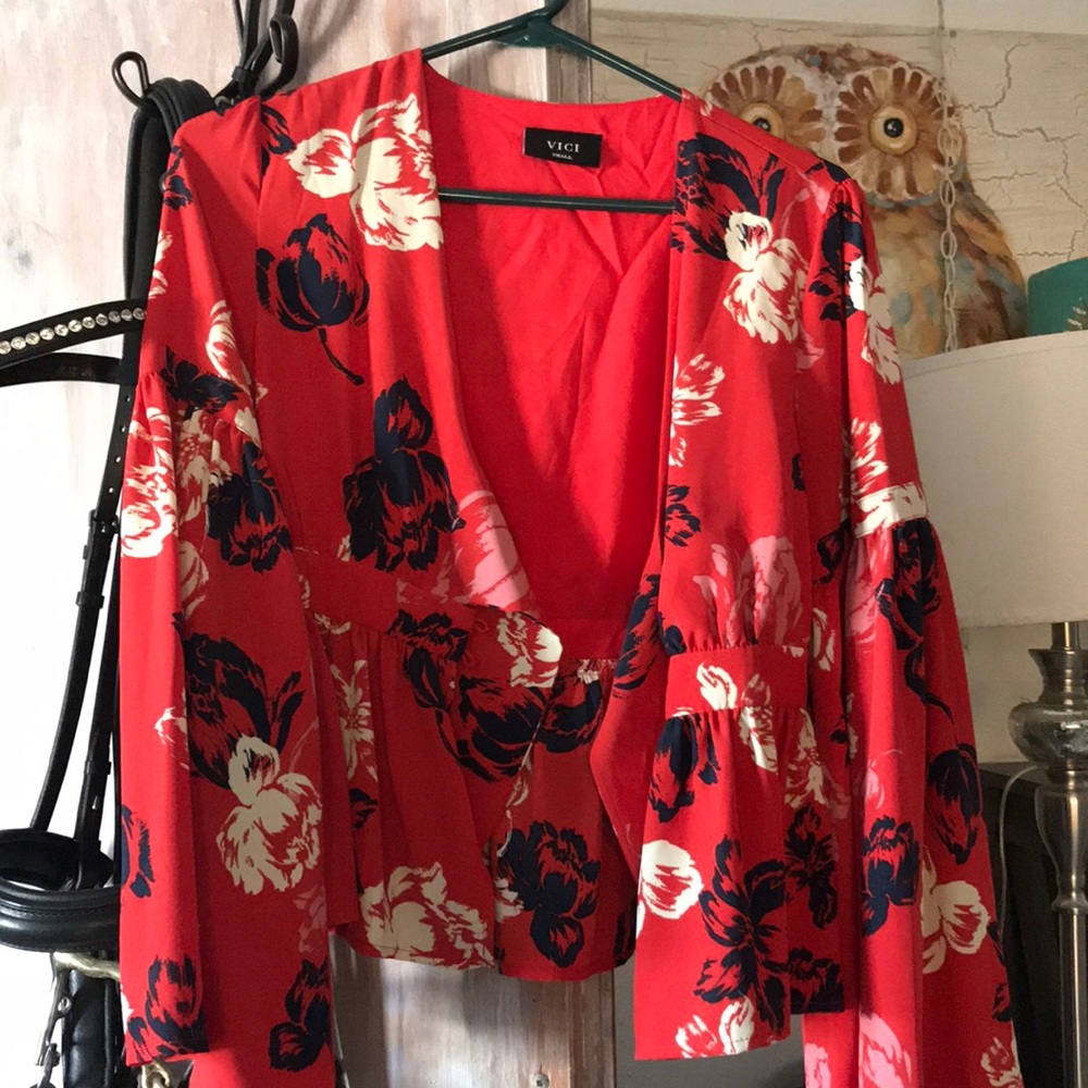 Vici ladies shirt